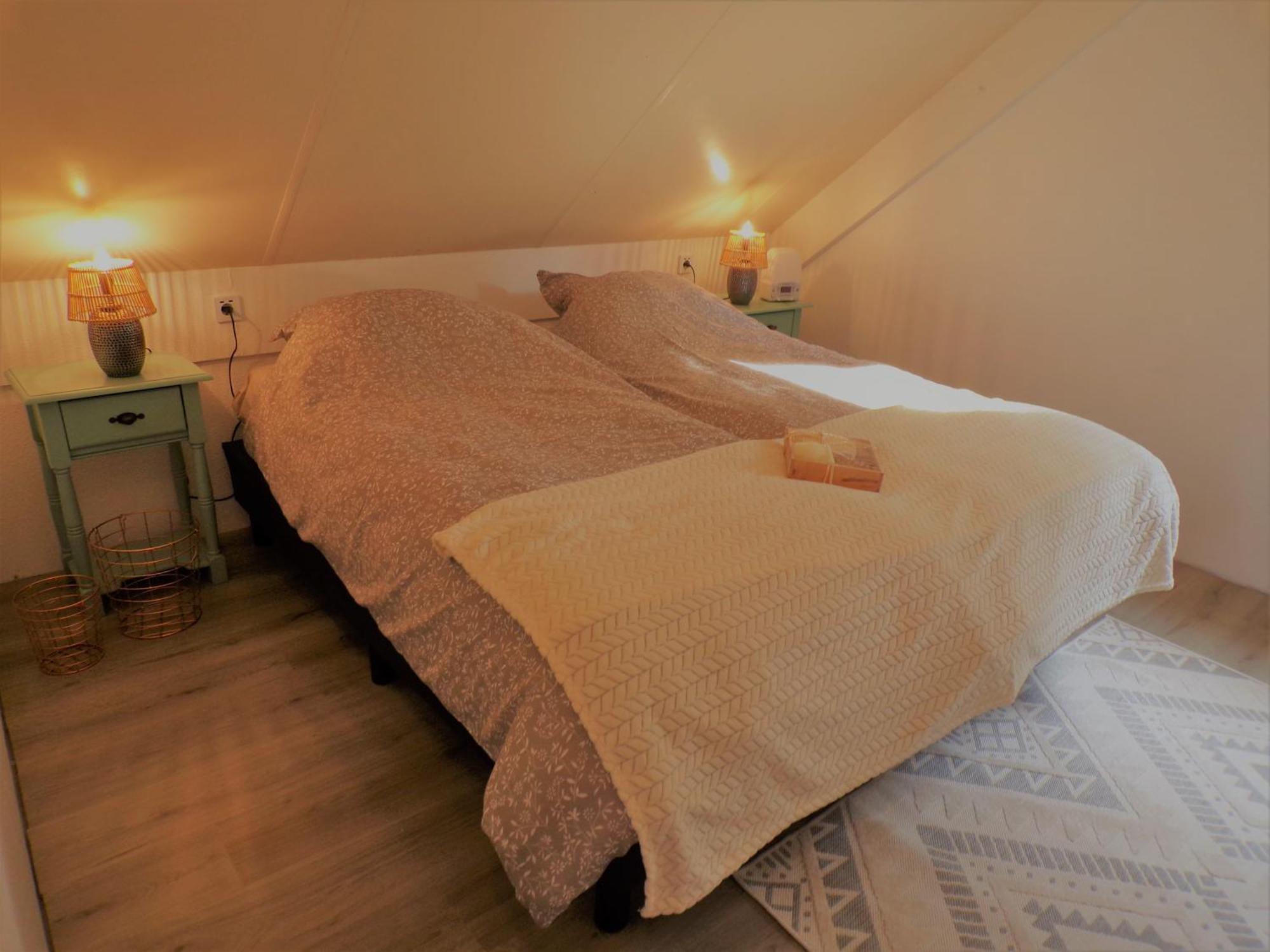 Gezellige Vakantiewoning Aan Het Water In Ewijk - Recreational Only No Workers Екстериор снимка